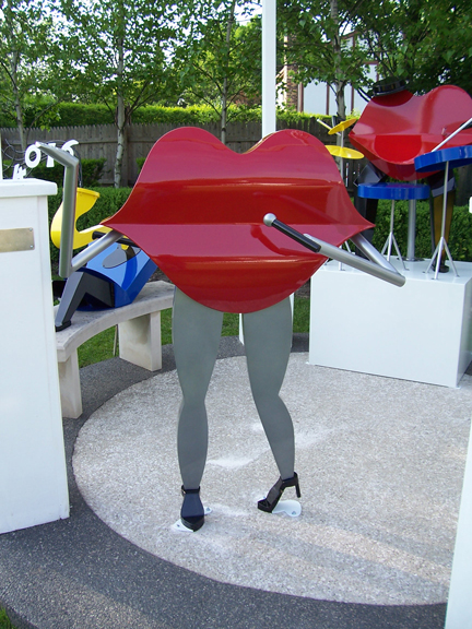 whimsical, colorful, abstract figurative, contemporary, free standing, outdoor, musical, lips, singer, sculpture, red, powder coated steel